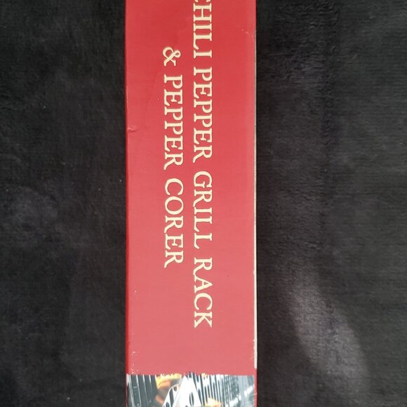 (NWT) Sur la Table Chili Pepper Grill with Rosewood Corer - Picture 2 of 3